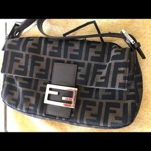 FENDI Zucca Baguette Canvas bag.